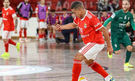 laccard|Benfica Leões Porto Salvo Liga Placard Futsal .